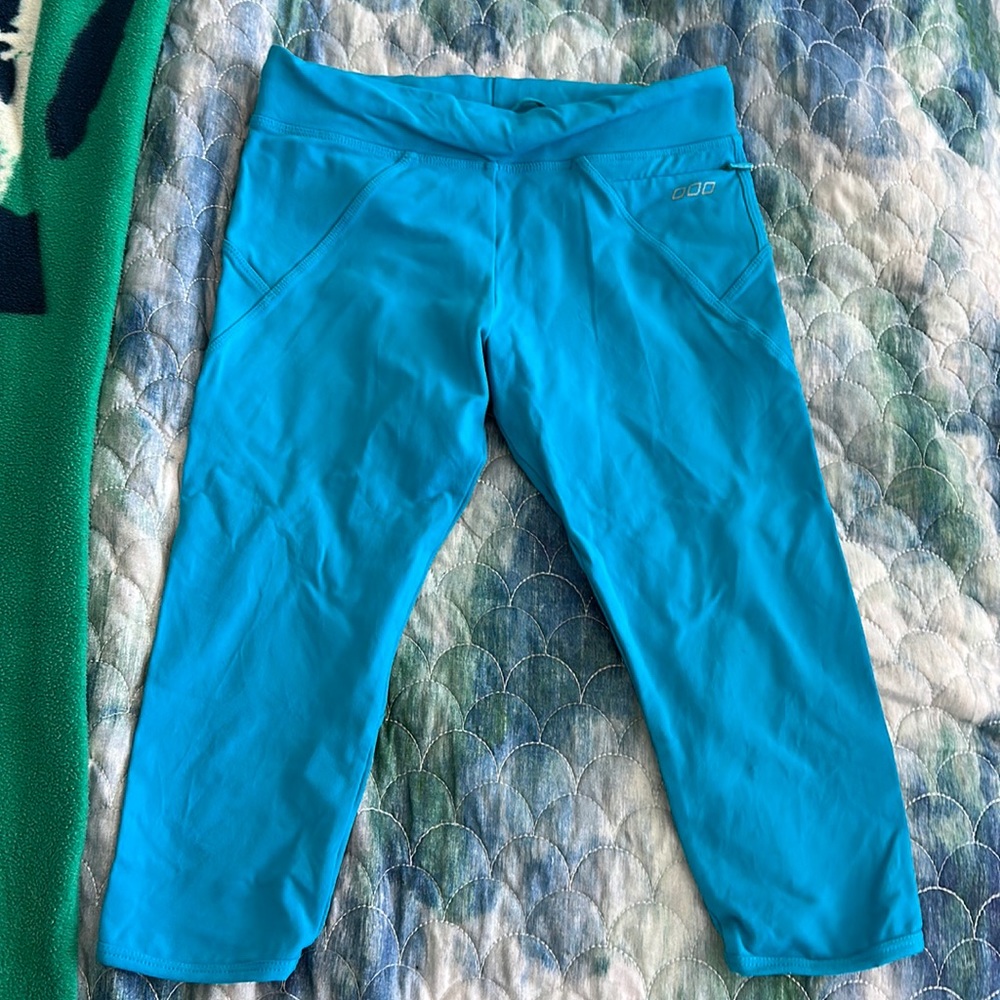 Lorna Jane - Tahiti Amy Capri - Size XS